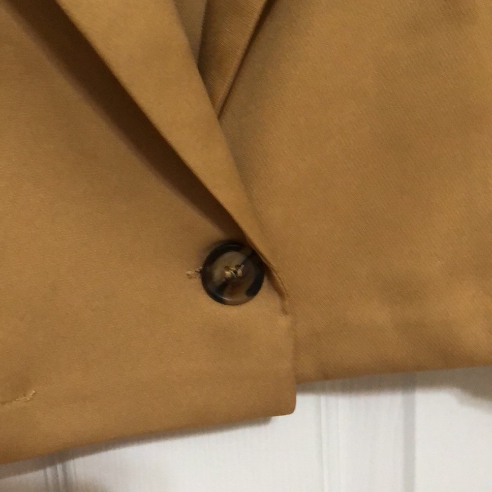 Cropped jacket - Picture 4 of 6